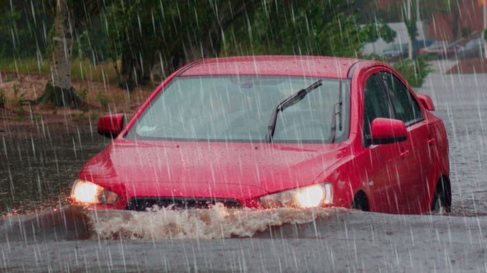 Rain Soaked Roads Crash Stats & Vehicle in High Water Safety Tips